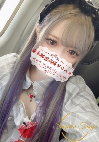 小春 ✨152cm｜B罩杯｜40kg｜18歲 ✨嬌小合法蘿莉 × 撩人初戀感